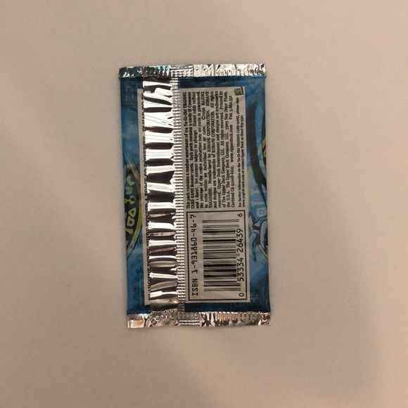 2002 legend of Blue Eyes White Dragon Booster Pack - crrs.pl